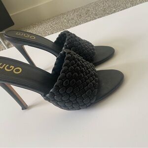 Elegant Black Heeled Sandals